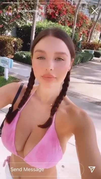 Sophie Mudd