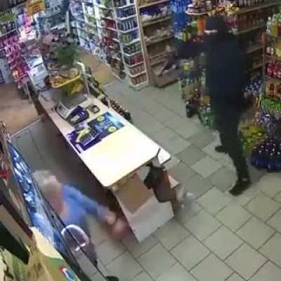 Это страшное слово "уборщица"