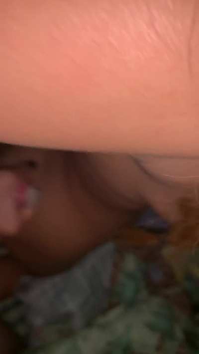 Had to jizz after she pulled the condom off, so hot!