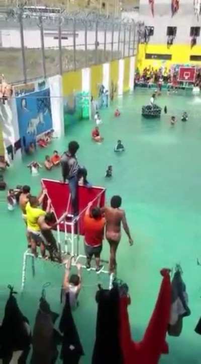 Prisoners in Ecuador sealed up and flooded with tap water one of their prison yards so they&lsquo;d have their own swimming pool in the high temperatures.