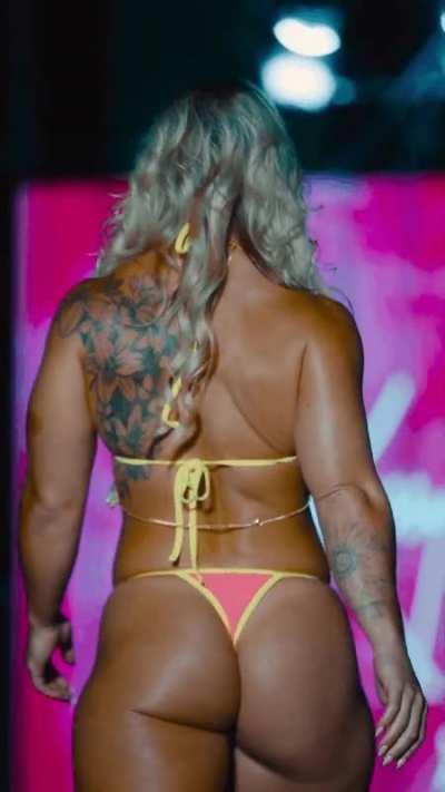 Jiggle jiggle