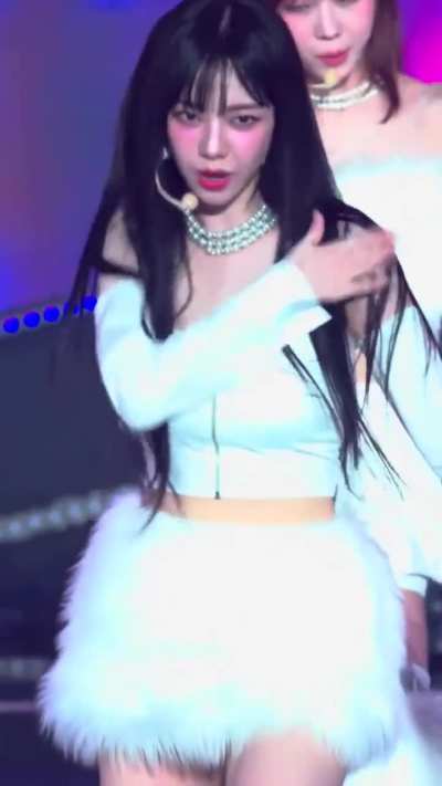 Karina&rsquo;s bouncy tits 🍈