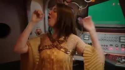 Allison Brie really should have gotten into hardcore porn, she has the skills and the body for it