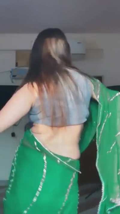 Sexy in saree