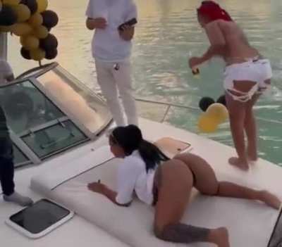 Boat shake pt2