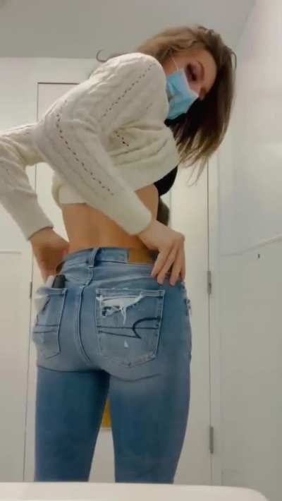 Jade&rsquo;s sexy ass