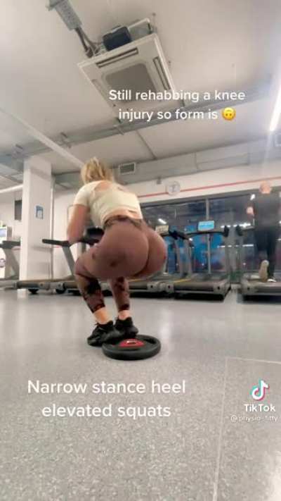 Best ass on TikTok working out....