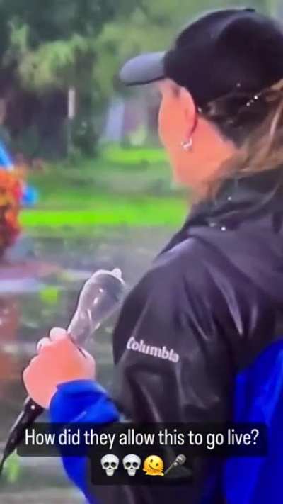 🎤