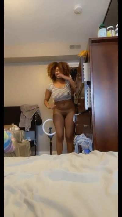 Candid_Nipslip #108