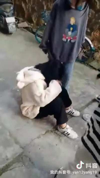 支那校园暴力