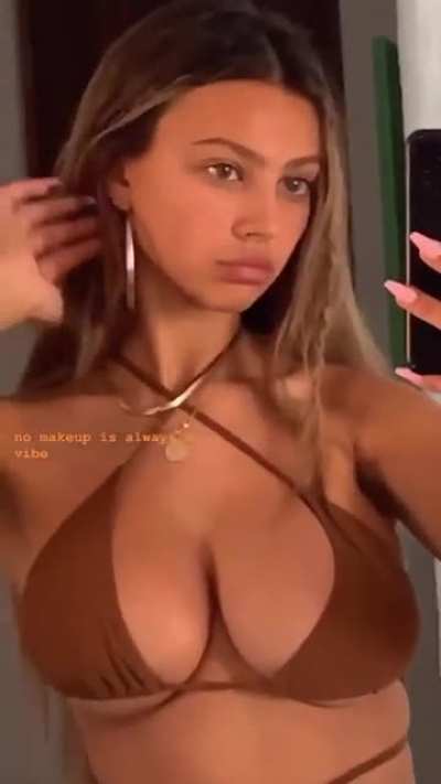 🥀