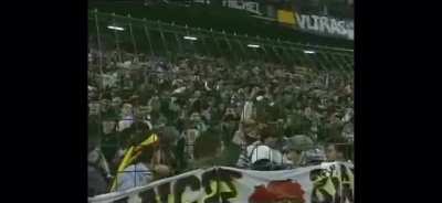 Iván Zamorano goal against Barcelona [Jan 30, 1993]