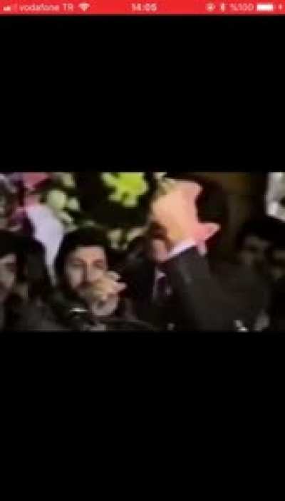 Beyler bu adam &ccedil;ok iyi muhalefet yapıyo oyumuzu buna mı versek?