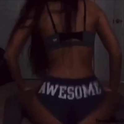 SLO-MO version of Brit twerking.