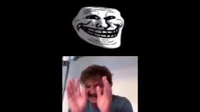 Troll face de 2010 yıllarında bizim gibi mutlu ama hayat ona da bize de acımadı seni seviyoruz troll face umarım eski mutlu g&uuml;nlerine geri d&ouml;nersin