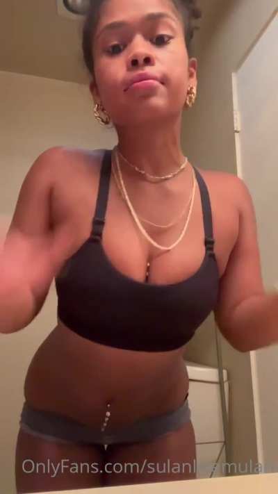 just a hint of ass