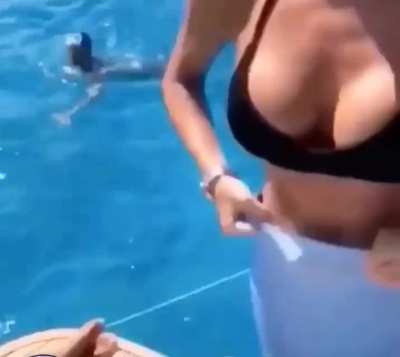 🧜&zwj;♀️