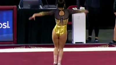 Towson&rsquo;s CARMELLA CALAFATI 💛🖤🤸&zwj;♀️