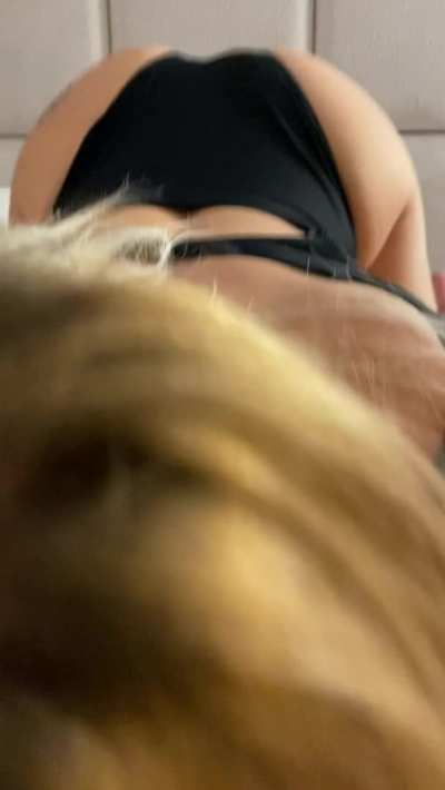 [reddit: Shaking my ass while sucking cock, it’s called talent😈