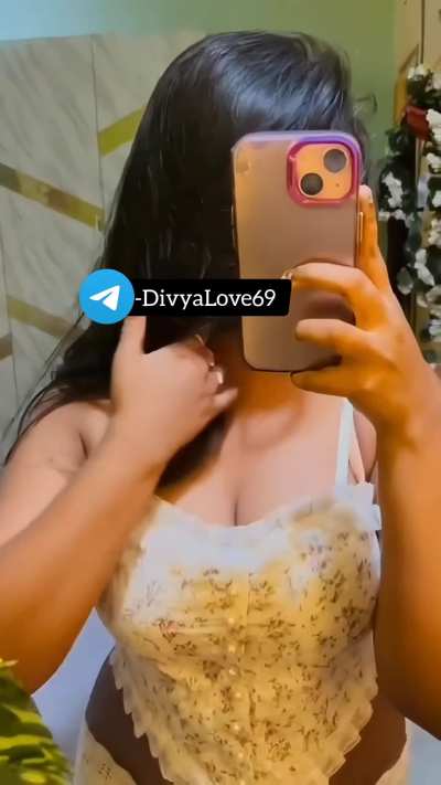 Sexy Indian college girl available for late night fun &ndash; ready to make you CUM 💦 (f)