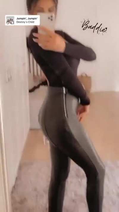 💦👅