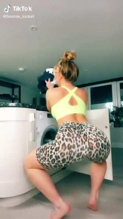 Wow she&rsquo;s hot