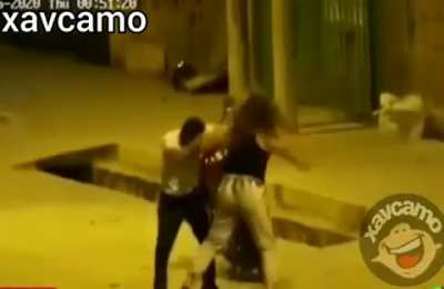 Everybody goes Kung Fu fighting