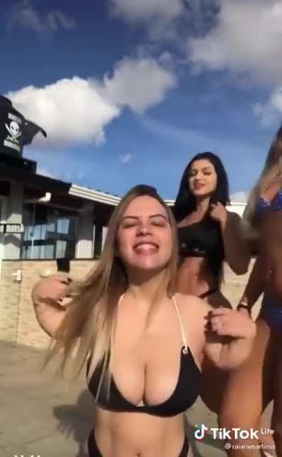 Qual prefere mu?qui?nha?