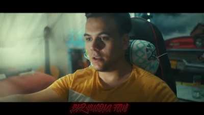 MAHŞERİN D&Ouml;RT ATLISI: ULTROLL &Ccedil;AĞI - Kaanflix,Hugola,Por&ccedil;ay,Mentor Fragman