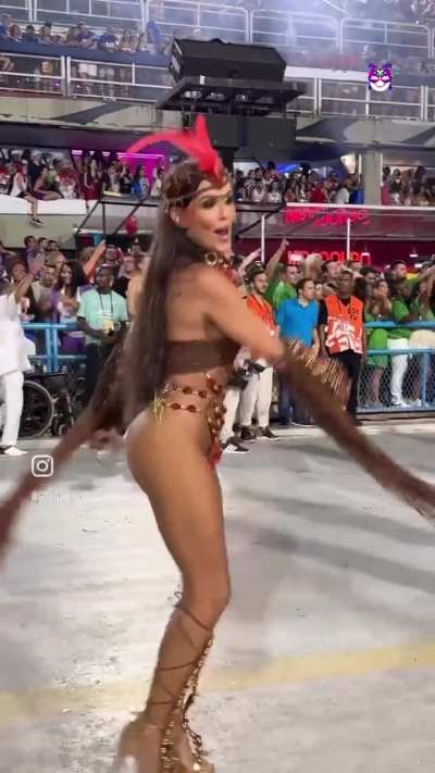 Deborah Secco