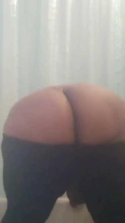 ,