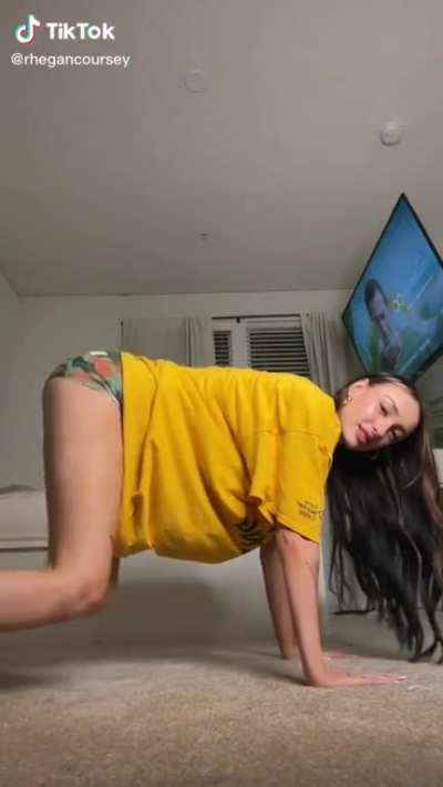 She's such a thot