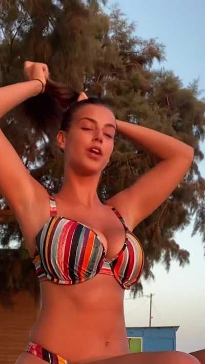 49 - Bikini Bod