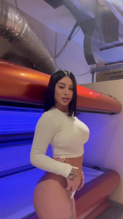 milf vibes just sharing a moment