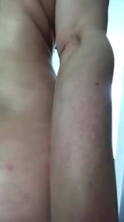 pawg claps her massive cheeks for 15 mins straight!