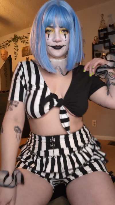 Let's play "Fuck the Clown."