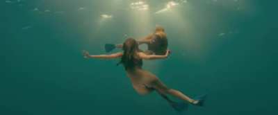 Kelly Brook &amp;amp; Riley Steele in Piranha 3D