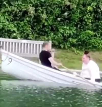 to have a relaxing boat ride
