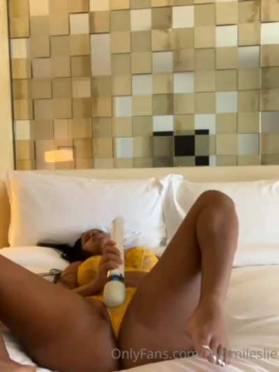 😈💛