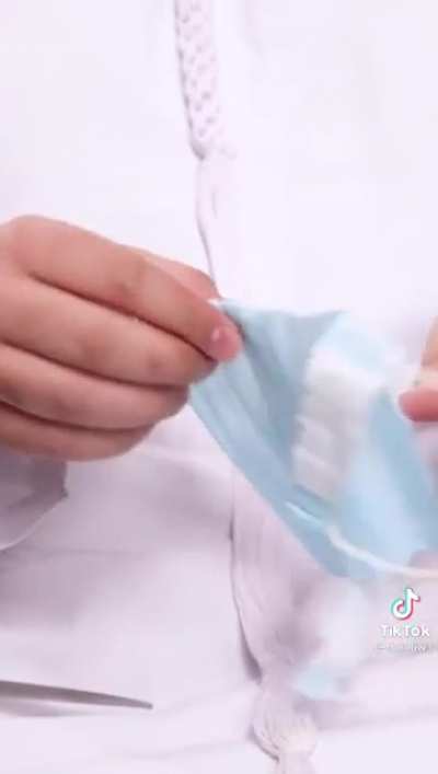 I didn&rsquo;t know these were in masks 😳