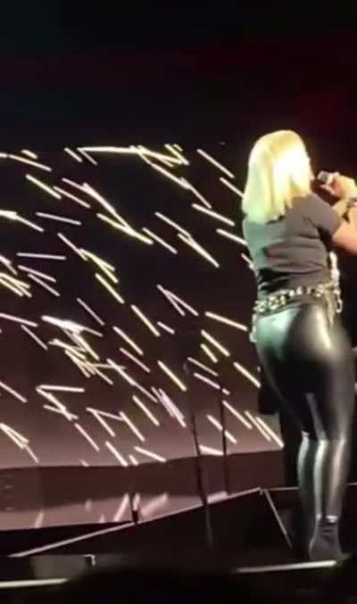 More live