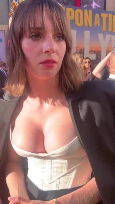 Maya Hawke