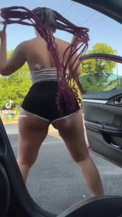 👅