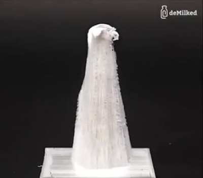 When aluminium meets mercury