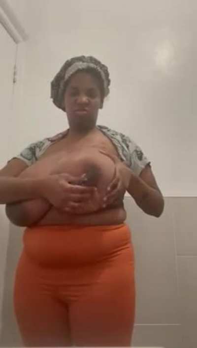 Swinging those Huge massive Veiny saggers &amp;amp; squirting milk juices from out of those pretty areola&rsquo;s