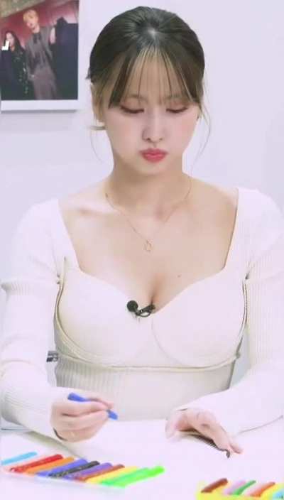 Momo 🍈🍈
