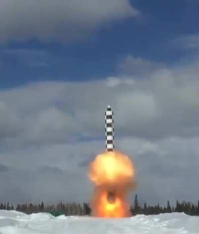 "Satan 2" rocket launch