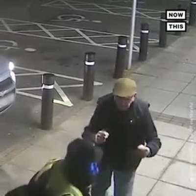 77 Year old South Wales man fights off Mugger