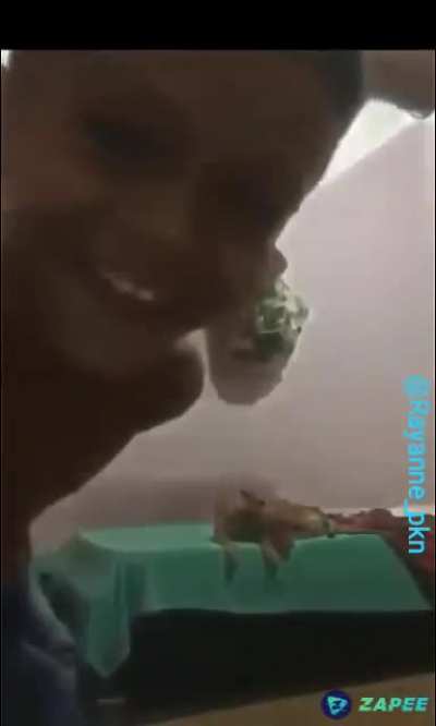 📸🧐
