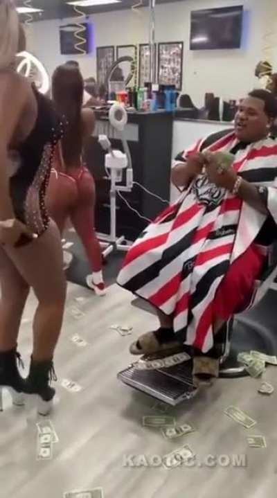 Booty Shake &amp;amp; Hair Cut